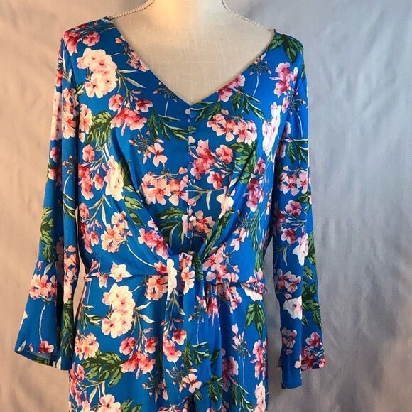Lulu’s Blue & Pink Floral Mid Length Front Sash Tie Bell Cuffs Dress M - Picture 2 of 10